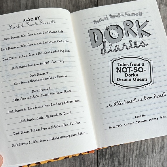 Books Dork Diaries and Diary of a Wimpy Kid Dog Days 3 Chapter Books - Picture 7 of 8